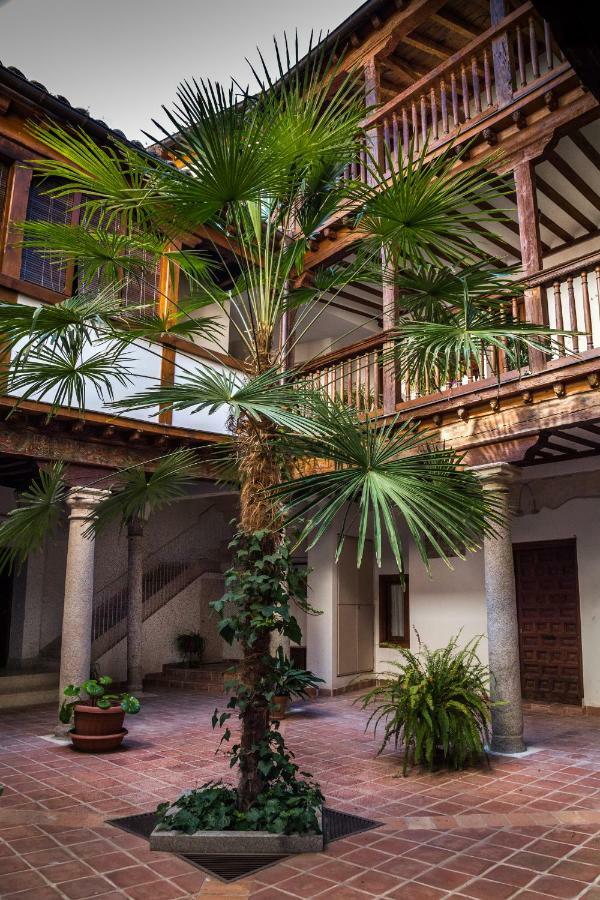 La Casa De Los Infantes By Toledo Ap Exterior photo